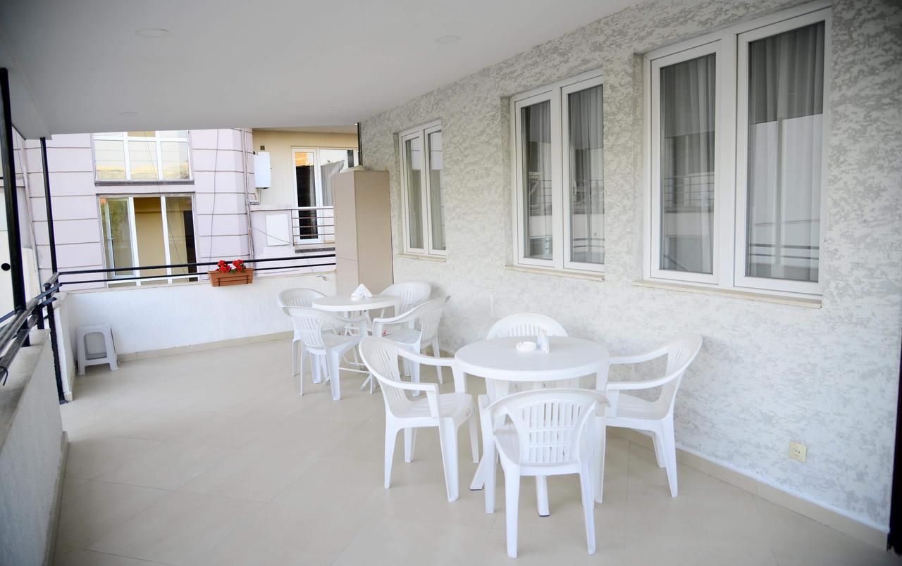 Gng Apartment Tbilisi Exteriör bild