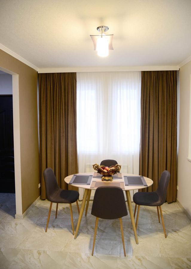 Gng Apartment Tbilisi Exteriör bild