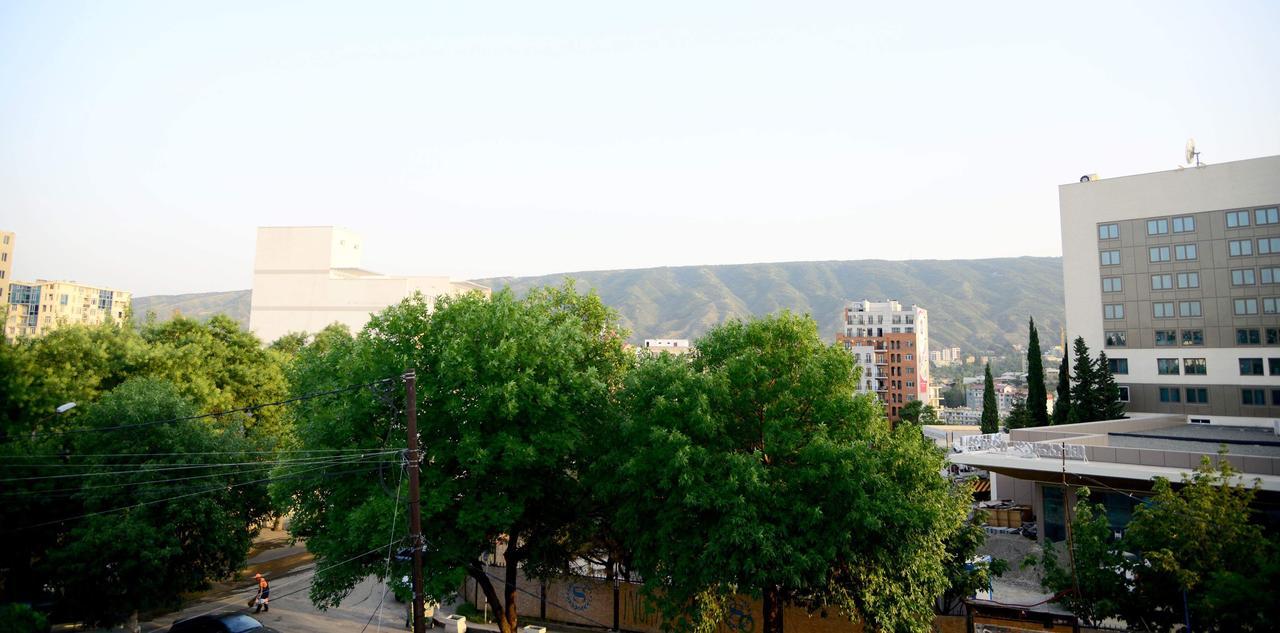 Gng Apartment Tbilisi Exteriör bild