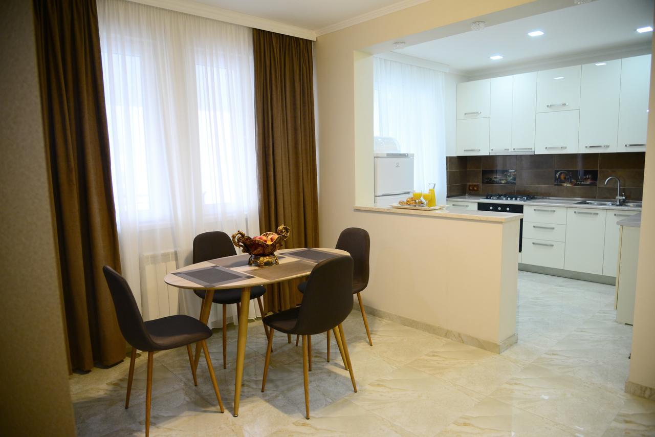 Gng Apartment Tbilisi Exteriör bild
