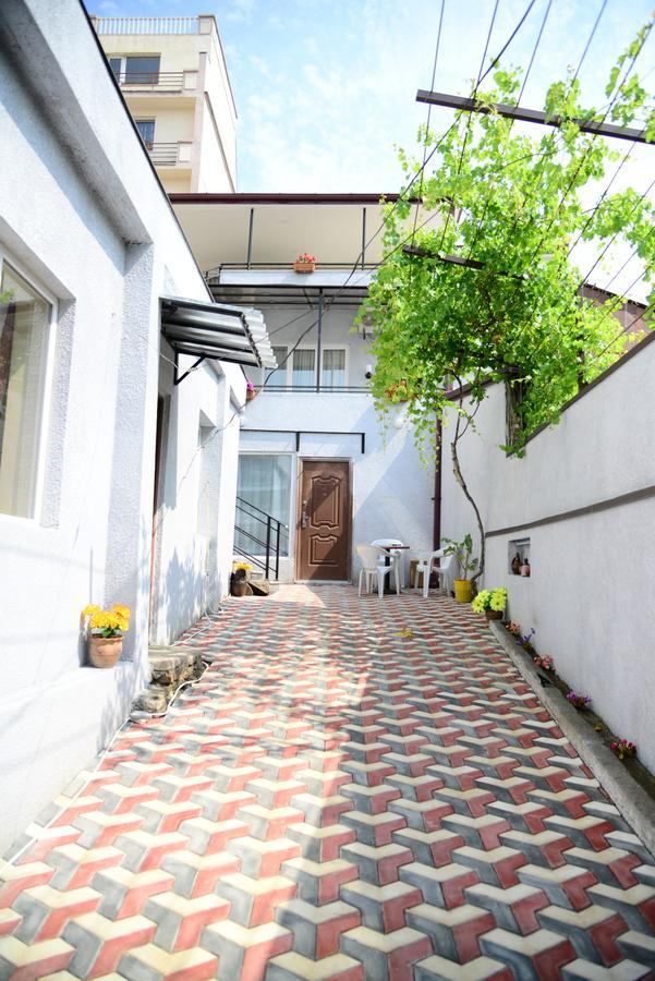 Gng Apartment Tbilisi Exteriör bild