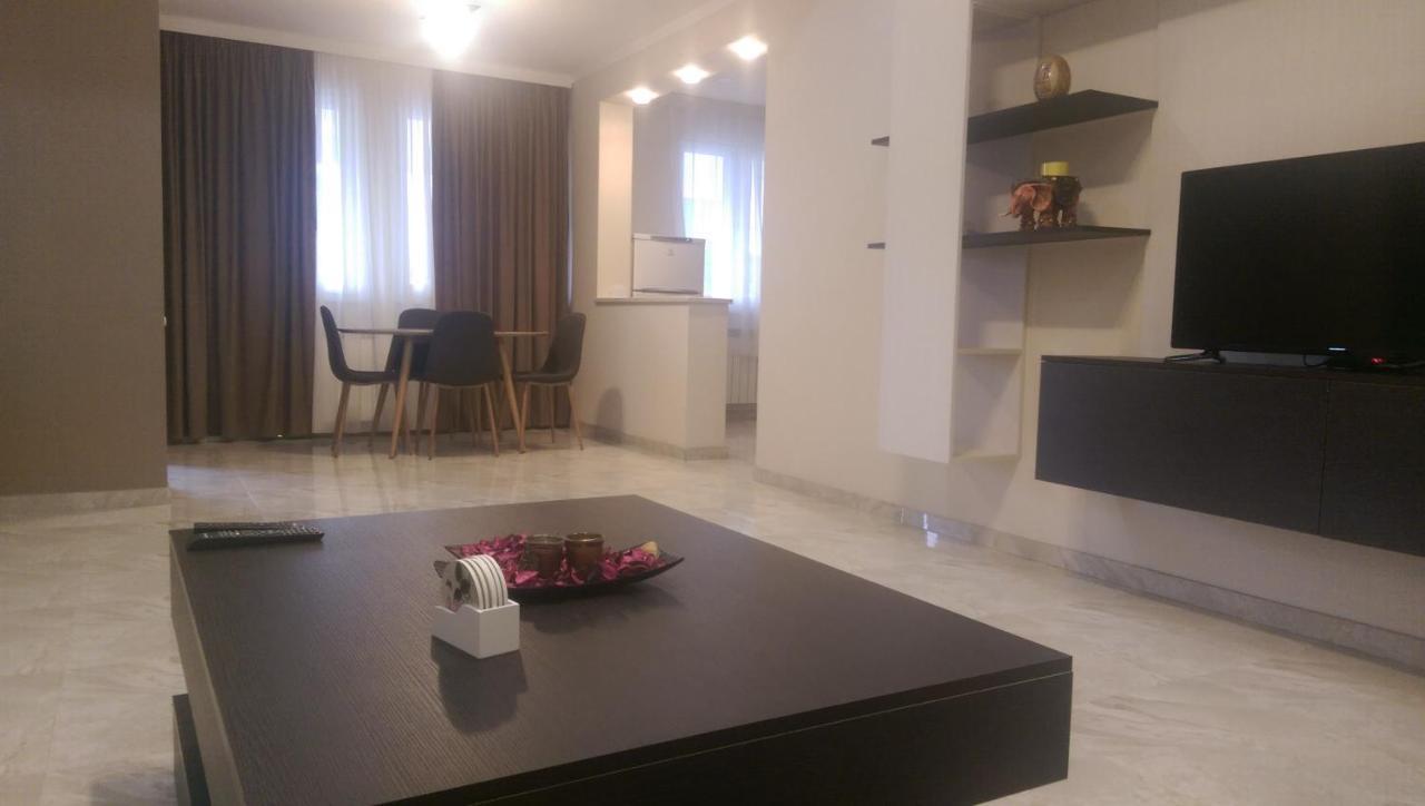 Gng Apartment Tbilisi Exteriör bild
